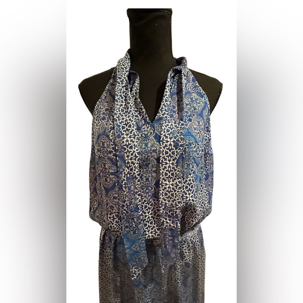 💙 BANANA REPUBLIC! STUNNING SLEEVELESS CHIFFON HALTER DRESS! TIE NECK! 💙 - Picture 10 of 16